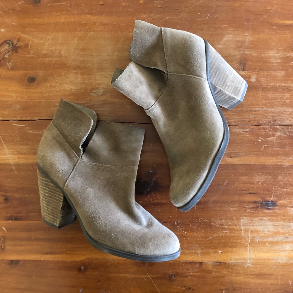 Vince Camuto Suede Booties | Size 7